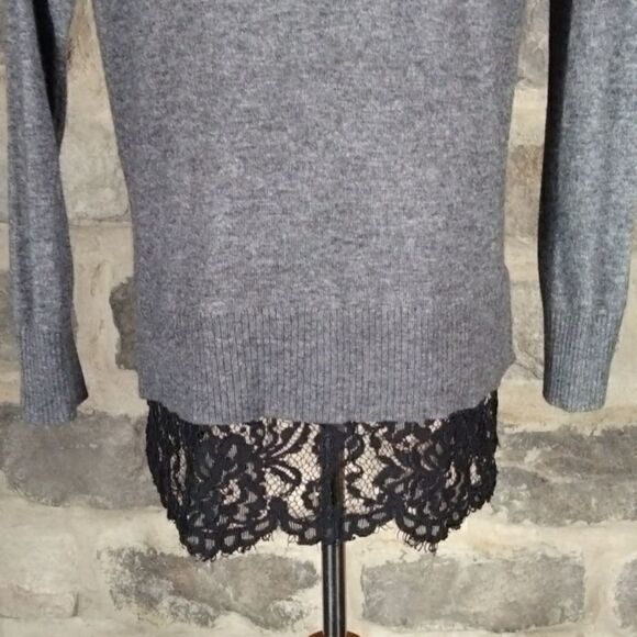 Topshop Gray V Neck Sweater with Lace‎ Trim Elegant Tunic Top Woman's 4 - Picture 10 of 15